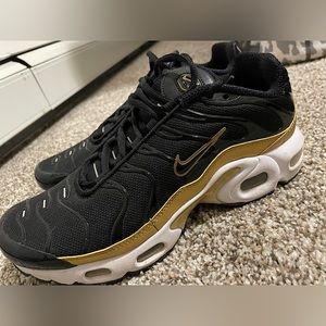 Boy’s Nike Air Max Pro